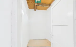 Casă cu 5 camere și teren 957 mp în Olari - Poză 14