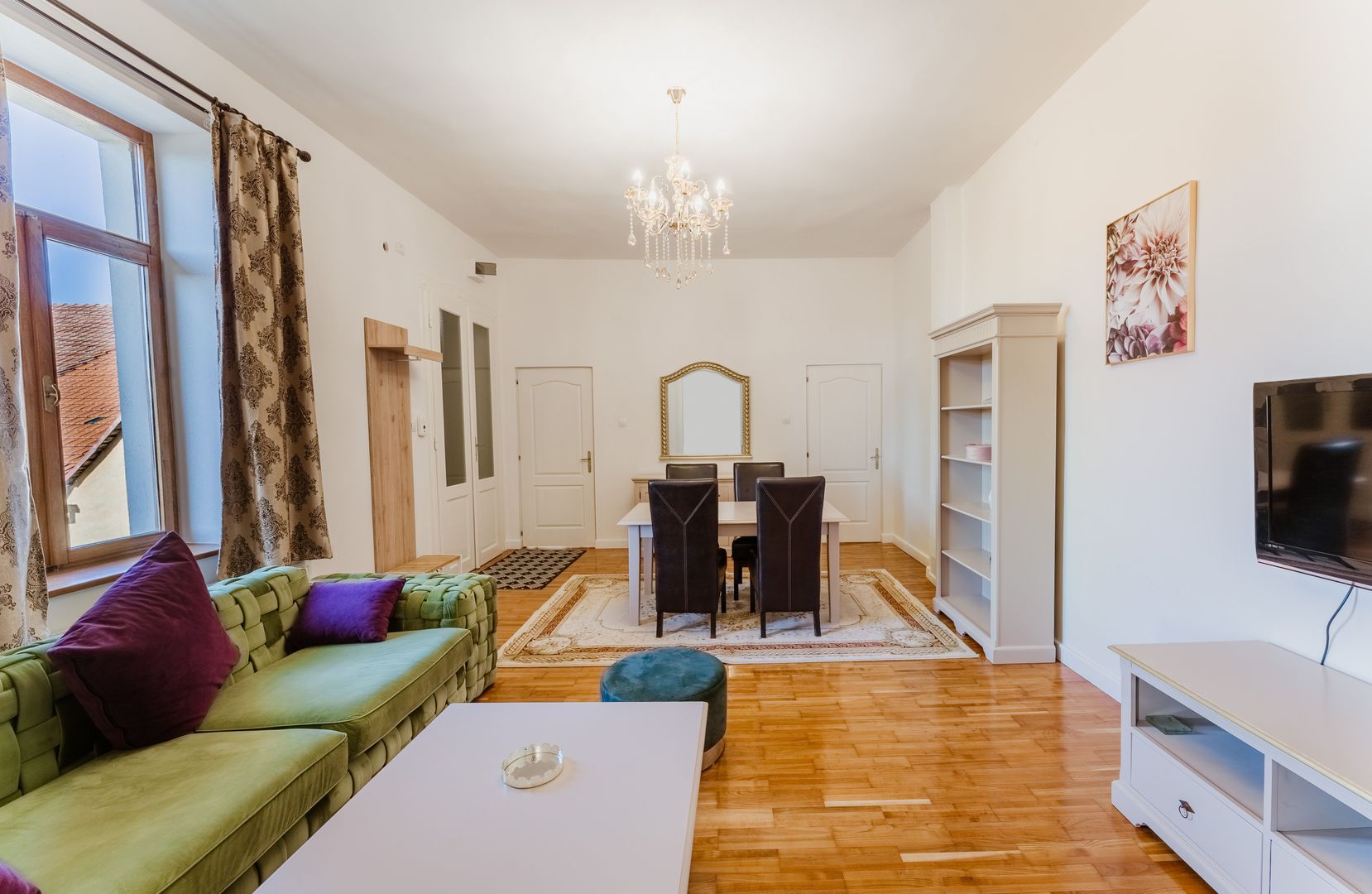 Apartament de lux cu 2 camere în centru - Poză 1