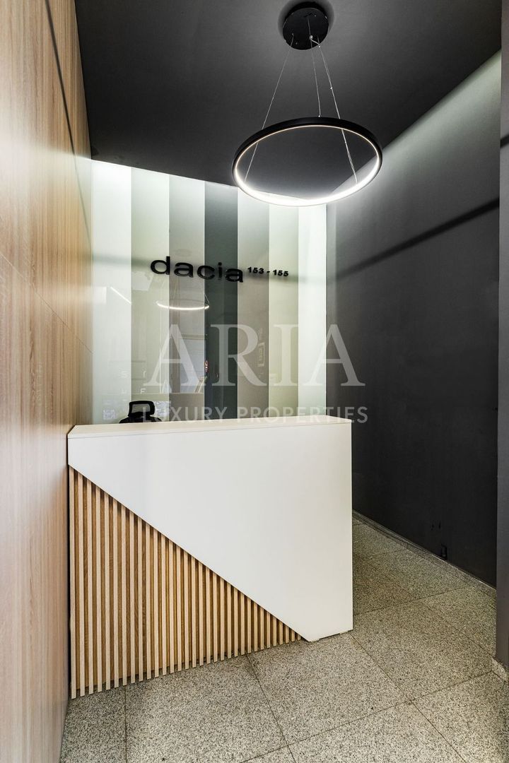 Spatiu birou Dacia - Poză 4