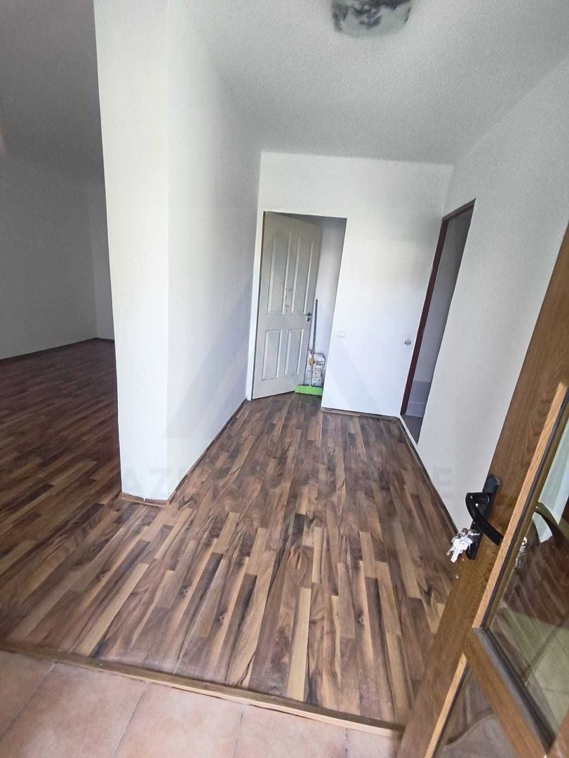 Apartament spatios la casa 77 mp utili curte libera 33 mp Turnisor - Poză 5