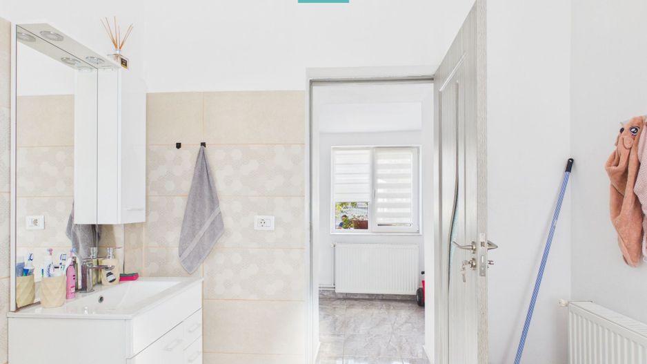 Casă individuală 3 camere,teren de 1500Mp Bătania - Poză 25