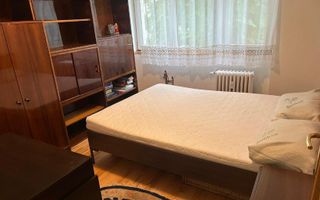 Apartament spatios, trei camere, Vatra Luminoasa - Poză 9