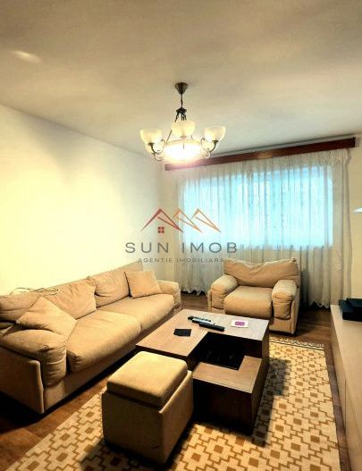 Apartament 3 camere, ultracentral, decomandat, 2 grupuri sanitare - Poză 3