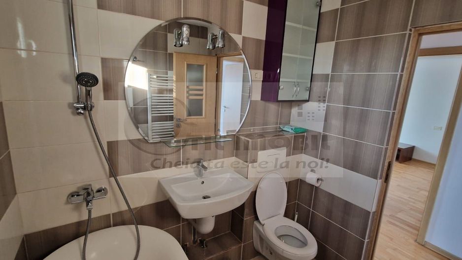 Apartament 4 camere, Podu Roș, 90 mp, mobilat și utilat, 155.000 € - Poză 6