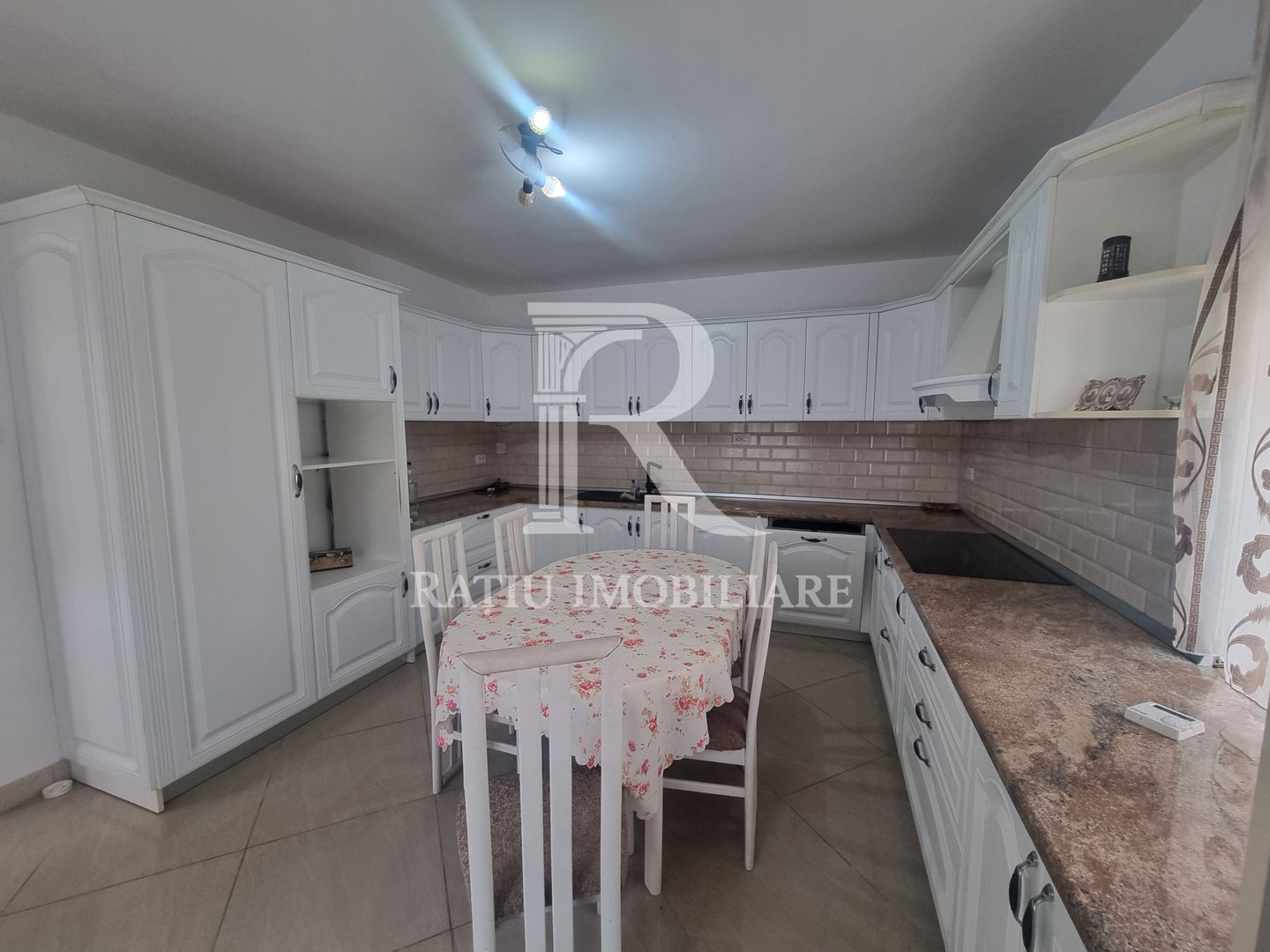 Casă  3 corpuri de vânzare | Teren 1060 mp | Cristur | Hunedoara - Poză 3