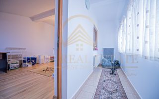 Casa P+1+M - 5 camere - Garaj - Panouri Fotovoltaice - Bratianu - Poză 22