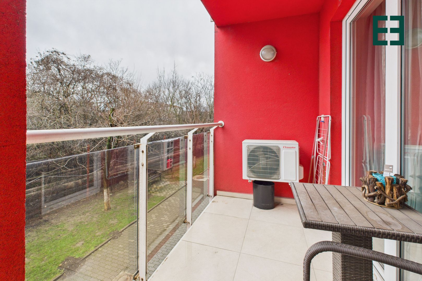 Apartament cu 2 camere și parcare acoperită etaj 1 Ared - Arad - Poză 16