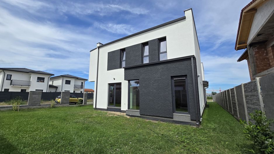 Duplex despartit de camera tehnica, Dumbravita, 3 Dormitoare, 3 Bai,Zona Retrasa - Poză 1