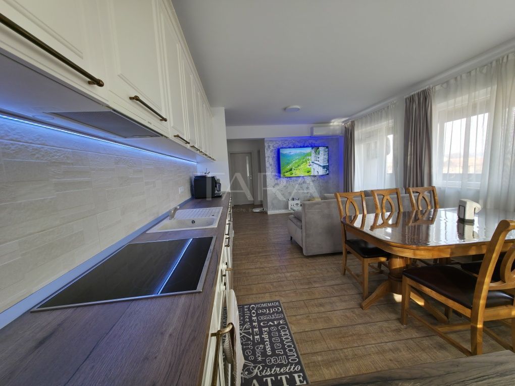 Apartament 3 camere la cheie, zona Terra. - Poză 1