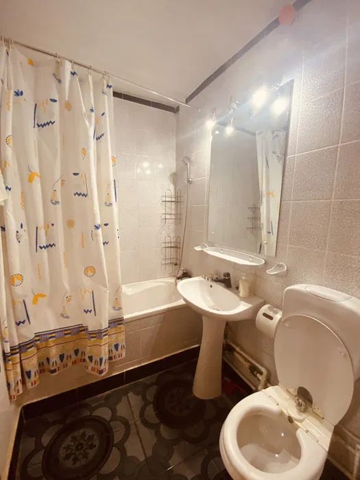 Apartament 3 camere Tiglina 2 - Poză 7