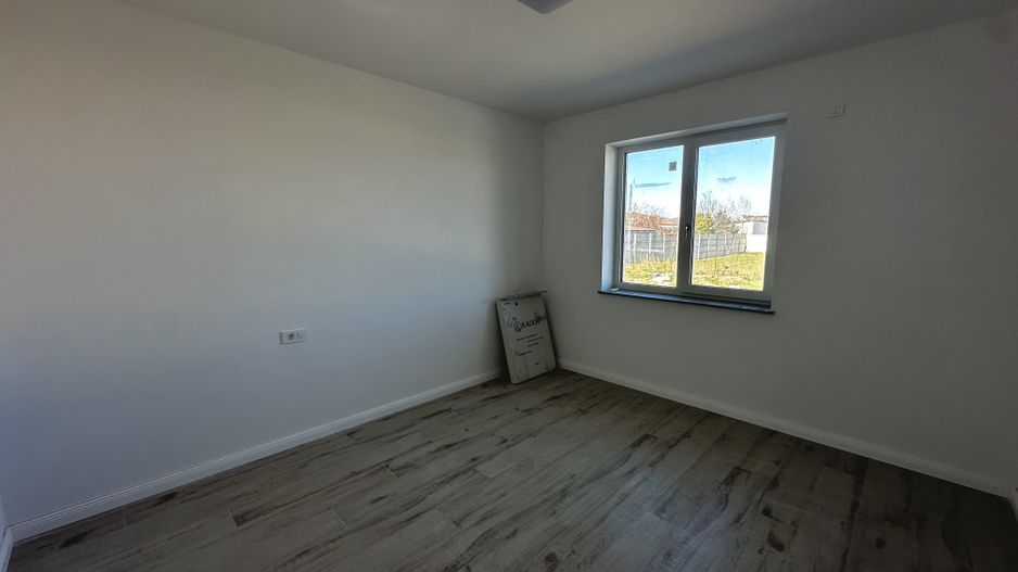 Casa nouă premium - la intrare în Sântandrei, garaj - Poză 8