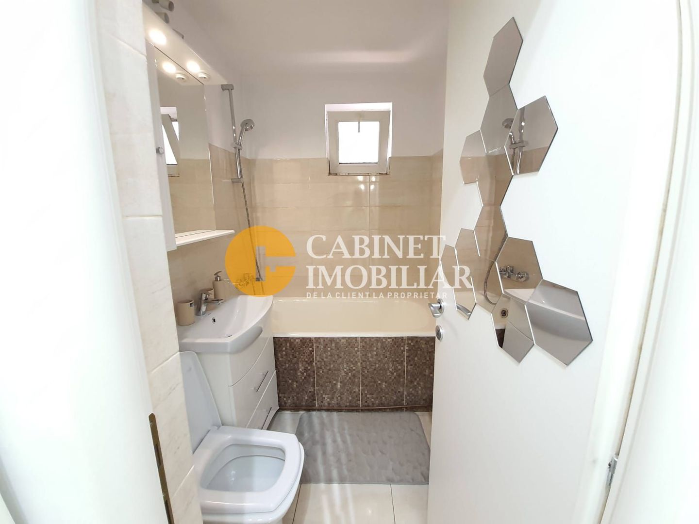 ULTRACENTRAL - INDEPENDENȚEI - 2 CAMERE DECOMANDAT - RENOVAT - Poză 7