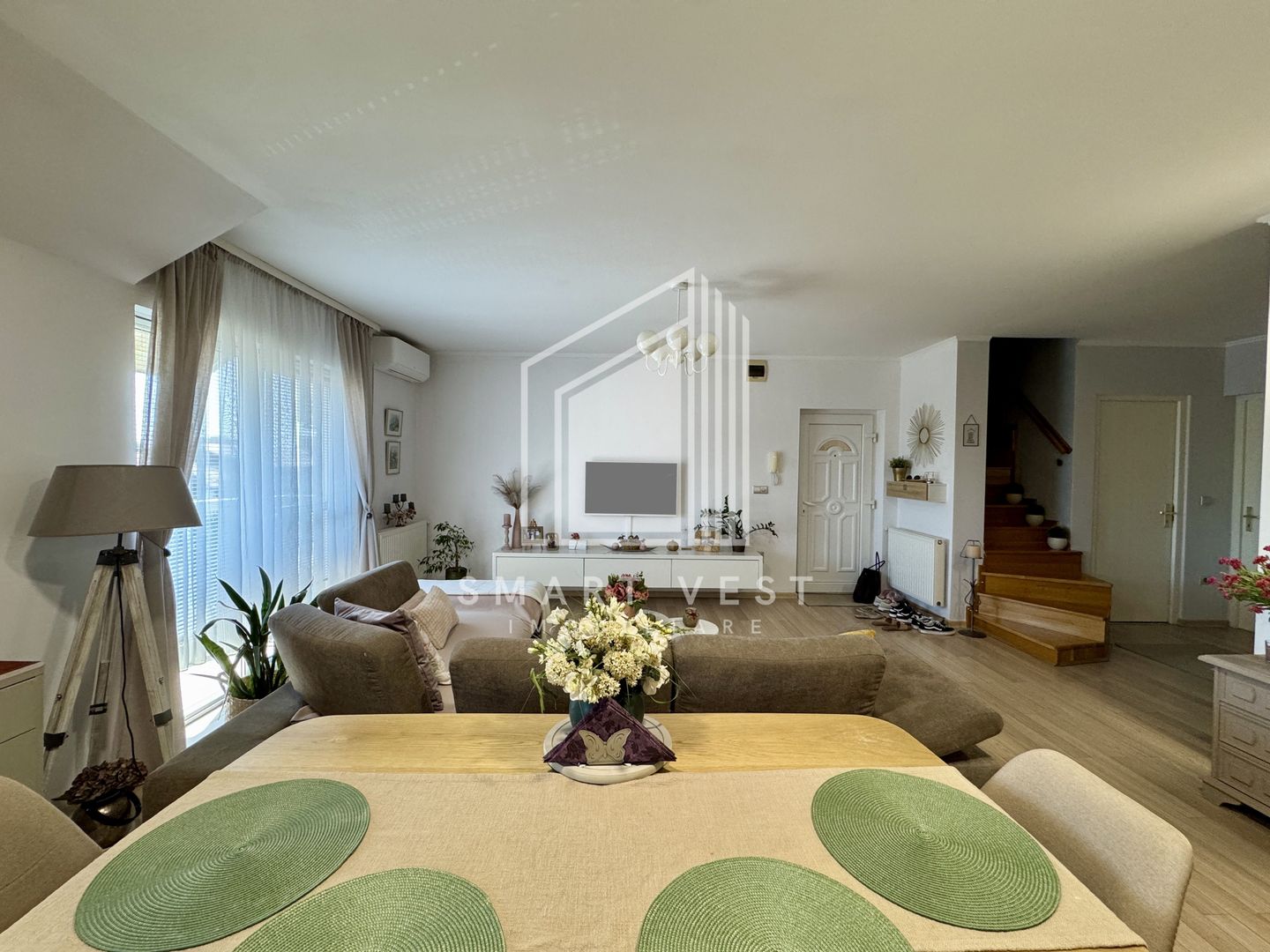 Apartament 3 camere +mansarda amenajată  | Etaj 2 | Zona Semicentrală - Poză 8