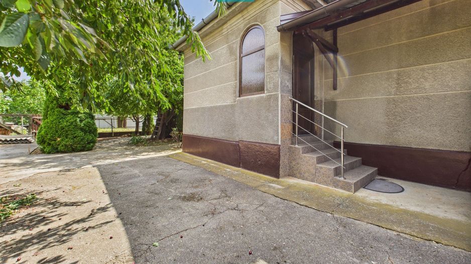 Casă, Com.Iratoșu.  Jud.Arad - Poză 2