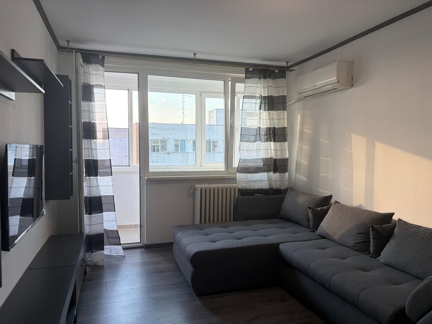 Apartament renovat cu doua camere, Bd. Obregia, 105.000€ - Poză 2