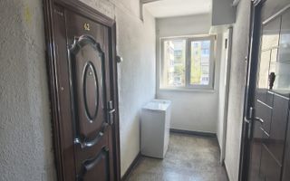 Garsonieră/ Etajul 2/ Balcon închis/ Strada Gh. Doja - Poză 6