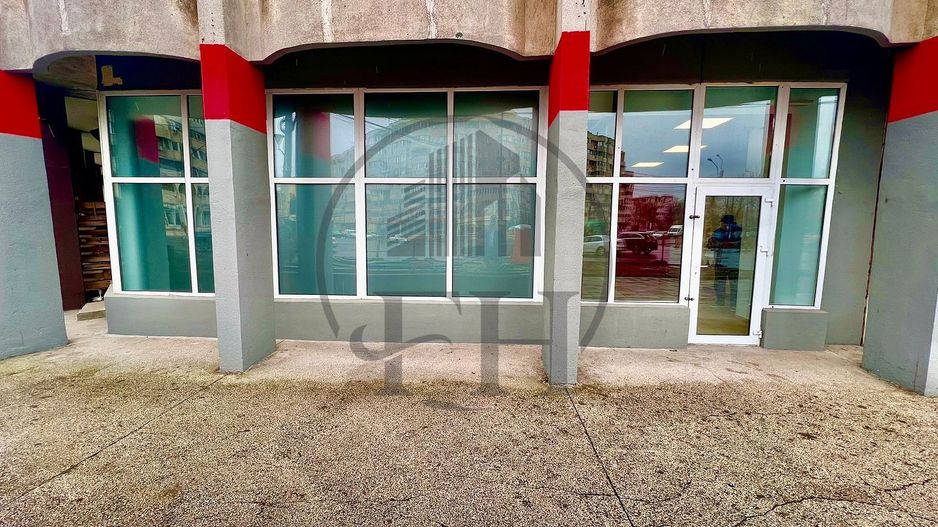 Spațiu comercial cu 3 camere de închiriat în Trocadero, Constanta - Poză 2
