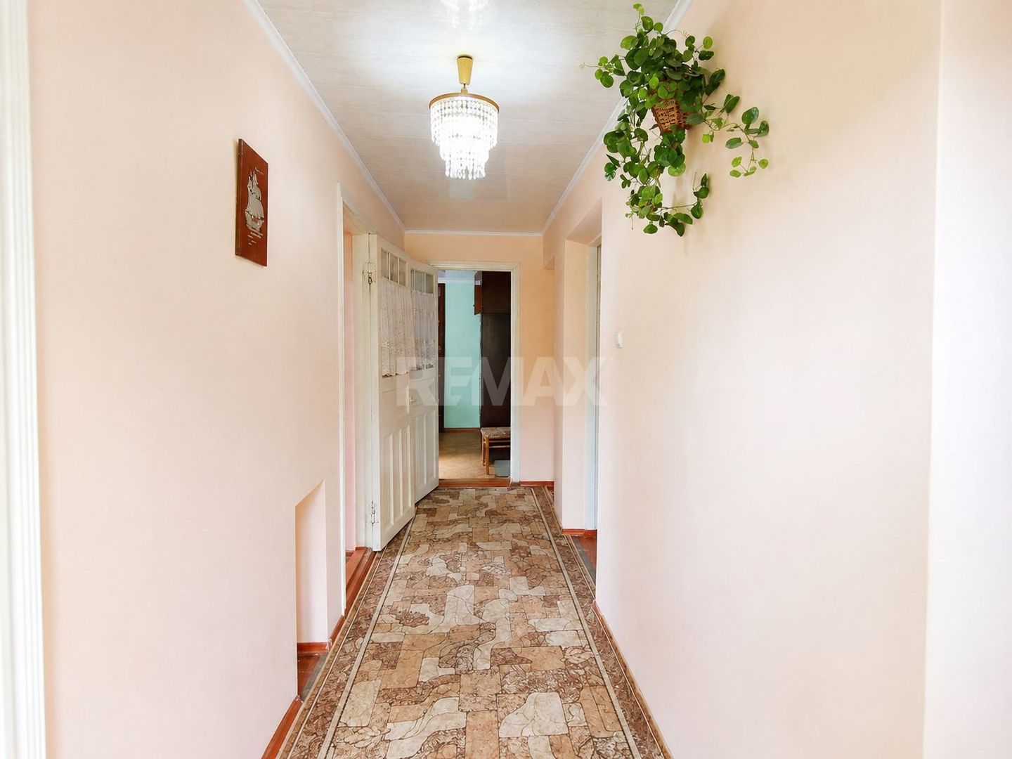 CASĂ DE VÂNZARE – 2 NIVELE | 4 CAMERE | 105 m²  -Țînțăreni Anenii Noi - Poză 12