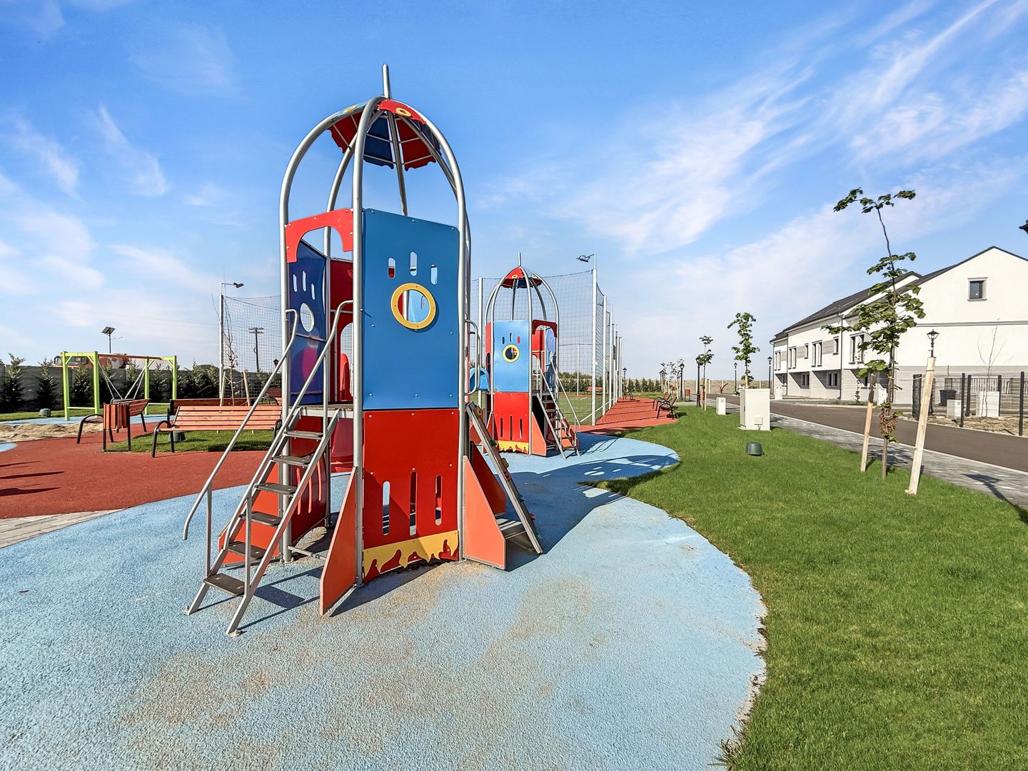 Dezvoltator - Case Premium într-un Cartier Privat. - Poză 3