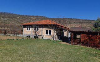 Casa la rosu de vânzare sau schimb cu apartament în Tg Mureș - Poză 3