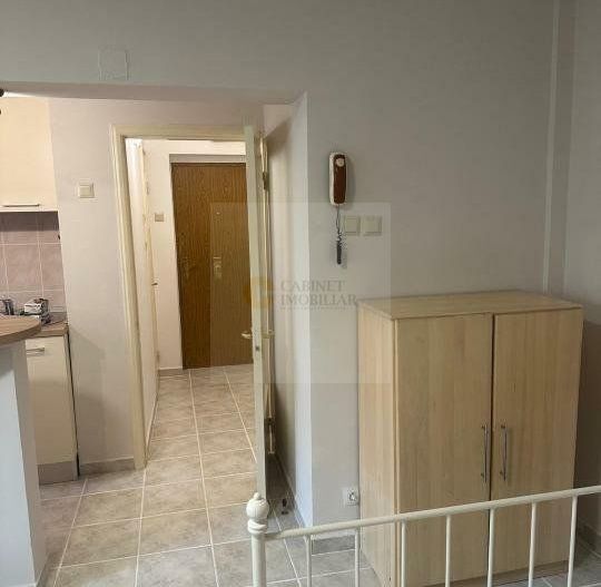 Garsonieră - 34 MP | Decomandat | Reabilitat | Utilat | Fără Risc - Poză 2