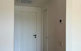 Apartament de lux, 5 minute de Botoșani, 109 mp utili+terasă si curte - Poză 11