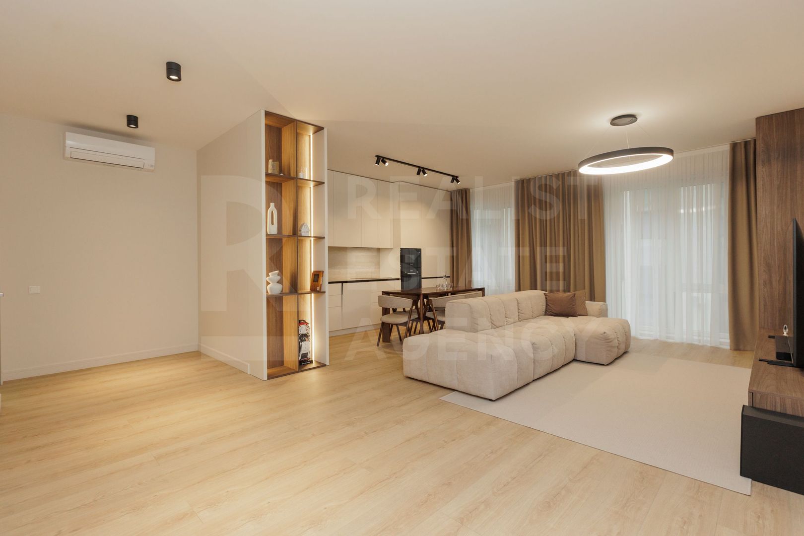 Vânzare, apartament, 3 camere, stada Moara Roșie, Centru - Poză 2