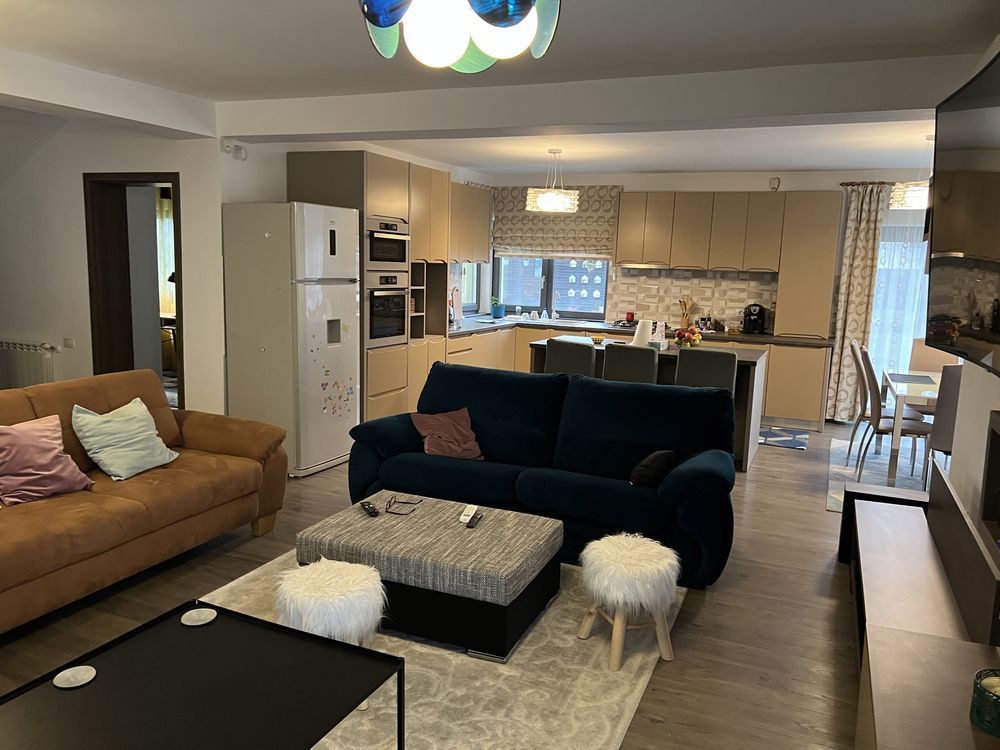 Vand Vila  Valea Lupului.1100mp - Poză 3