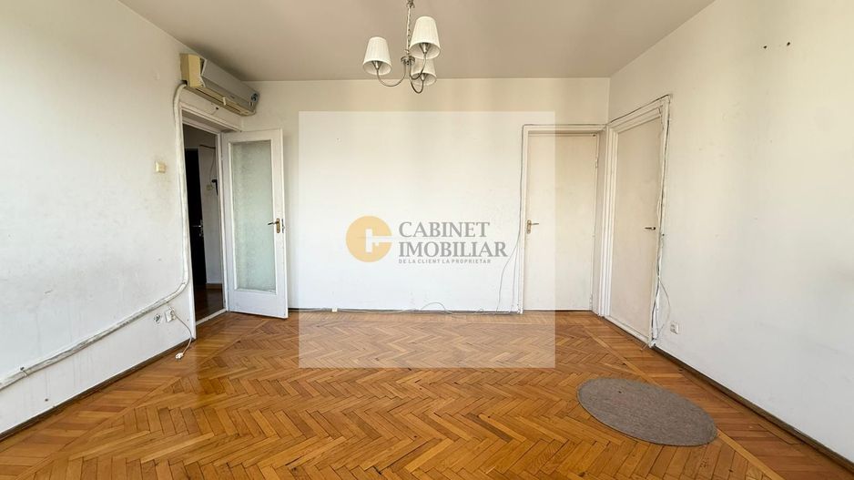 3 camere I Gara de nord I Creditabil I 1962 - Poză 2