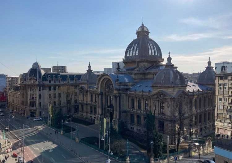 De vanzare Apartament 3 camere Calea Victoriei Palatul CEC Lipscani - Poză 7