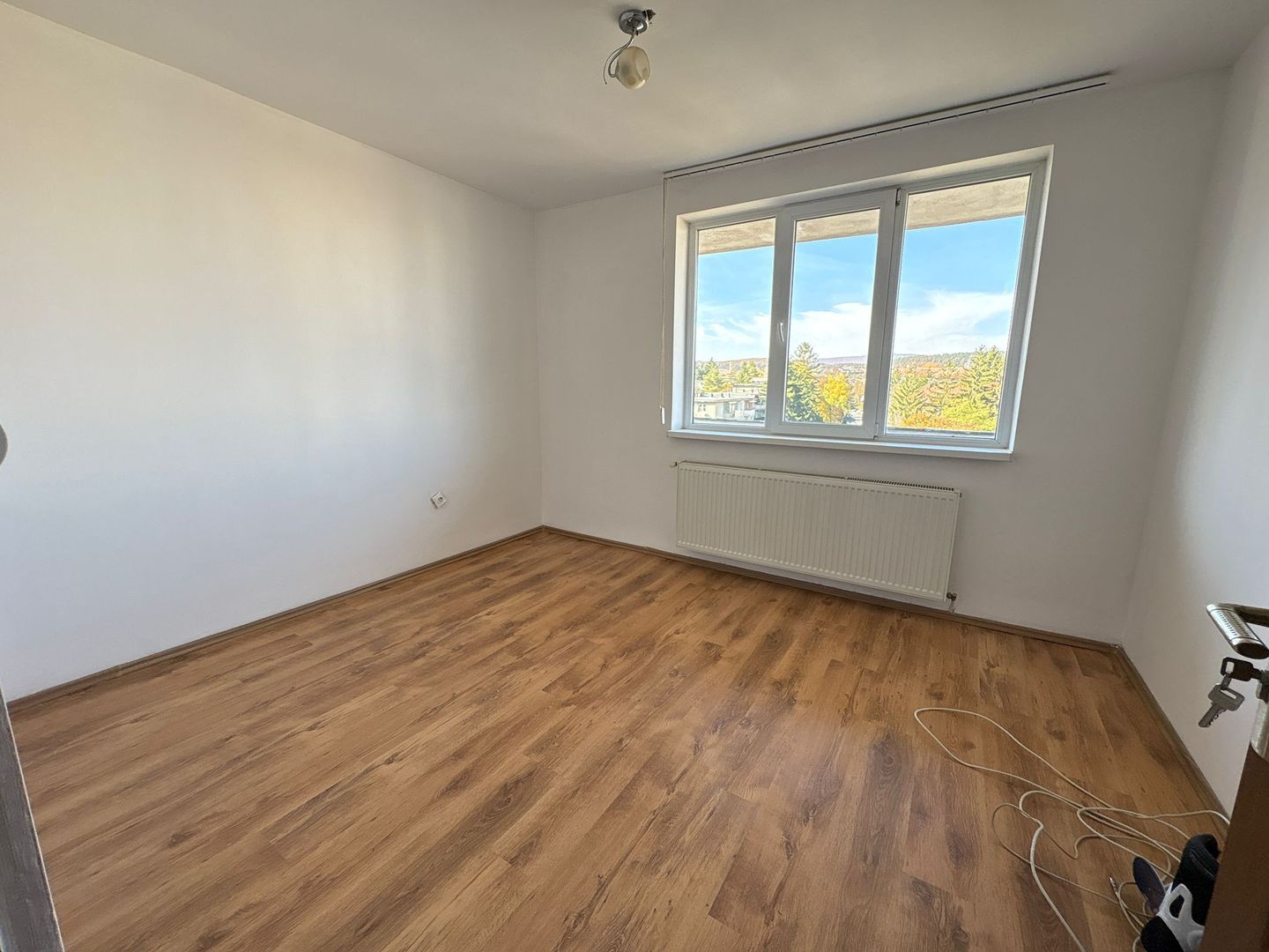 Apartament 2 camere 49 M² + balcon 10 M² cu priveliste Simeria - Poză 7