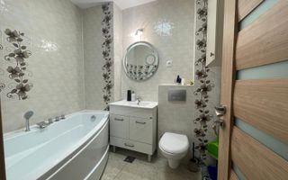 Apartament cu doua camere in zona Semicentrala - Poză 9