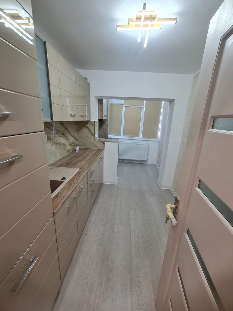 De vanzare apartament apartament cu 2 camere,  Micro 16, etaj 4, 72.000 E - Poză 11