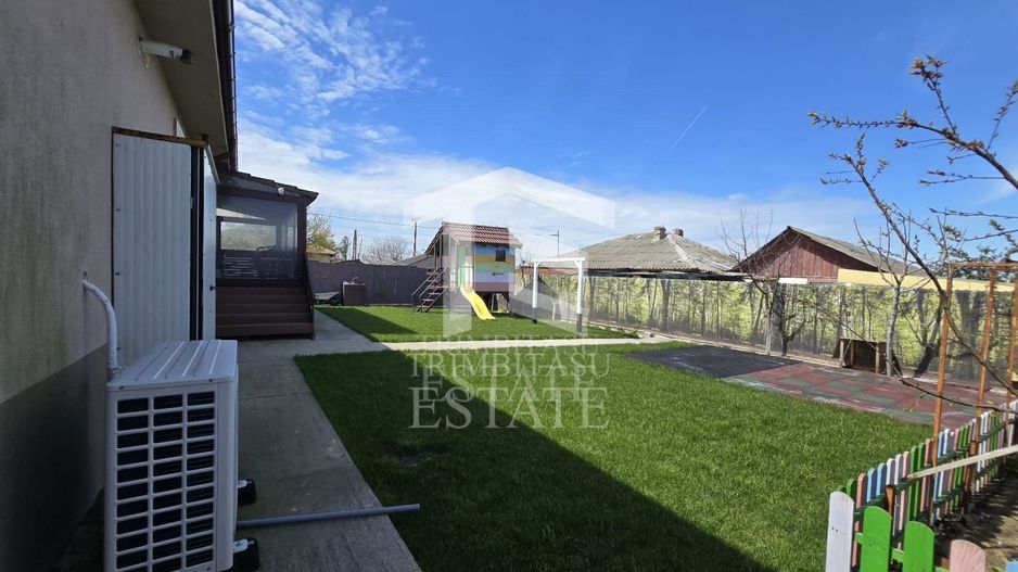 TUZLA - 3 camere | modern | lux | gata de mutat | complet mobilata - Poză 20