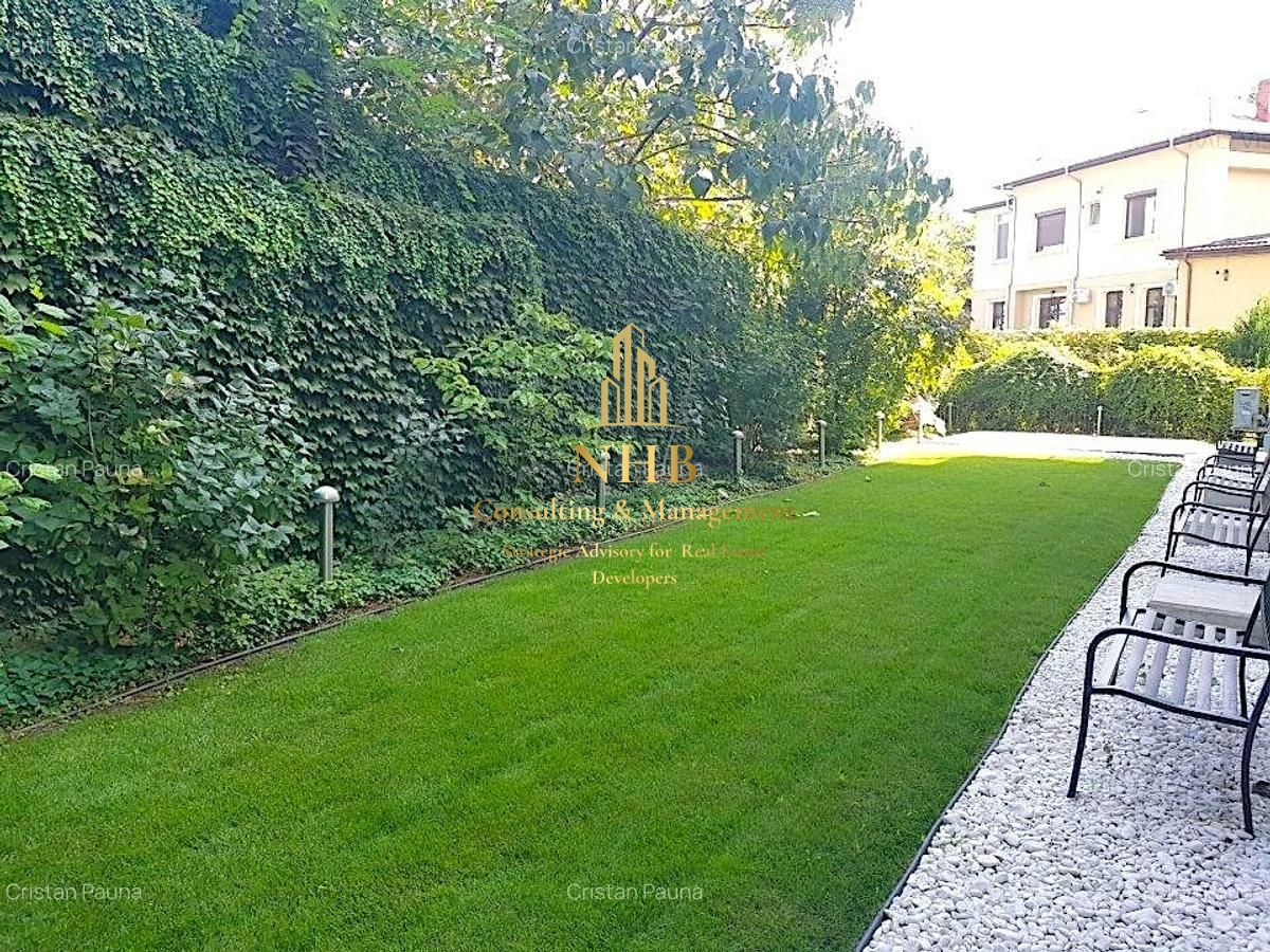 Apartament 2 camere in zona Unirii cu curte spatioasa de 146 mp - Poză 3