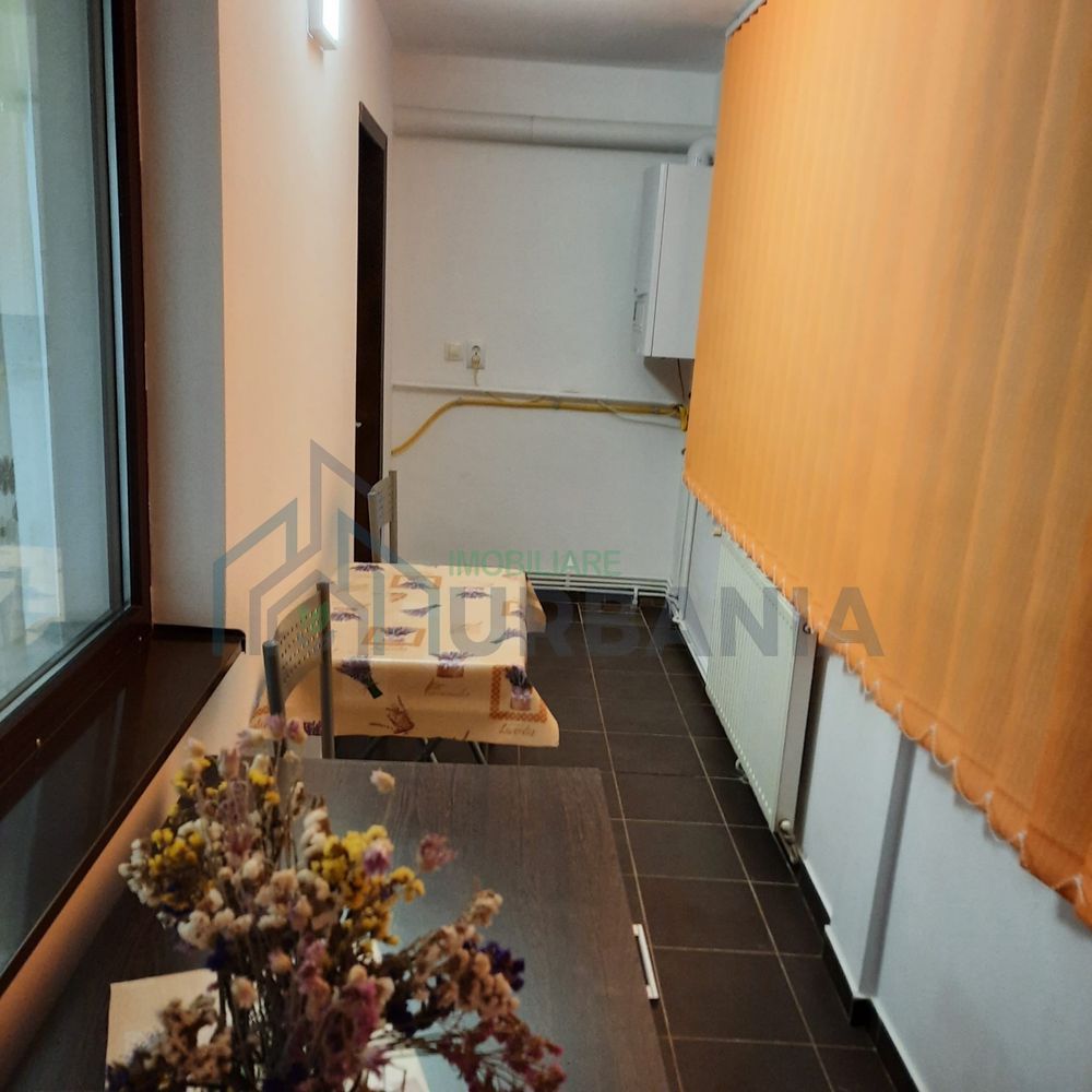 Inchiriez apartament nicolina 1 - Poză 2