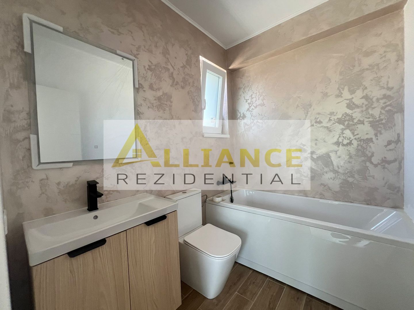 CASA PARTER-4 CAMERE- TEREN 456 MP-Cartierul Nou - Poză 16