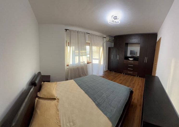 Închiriere Apartament cu 3 camere, 80 mp, 2 parcari, Smart Home, terasa - Poză 6