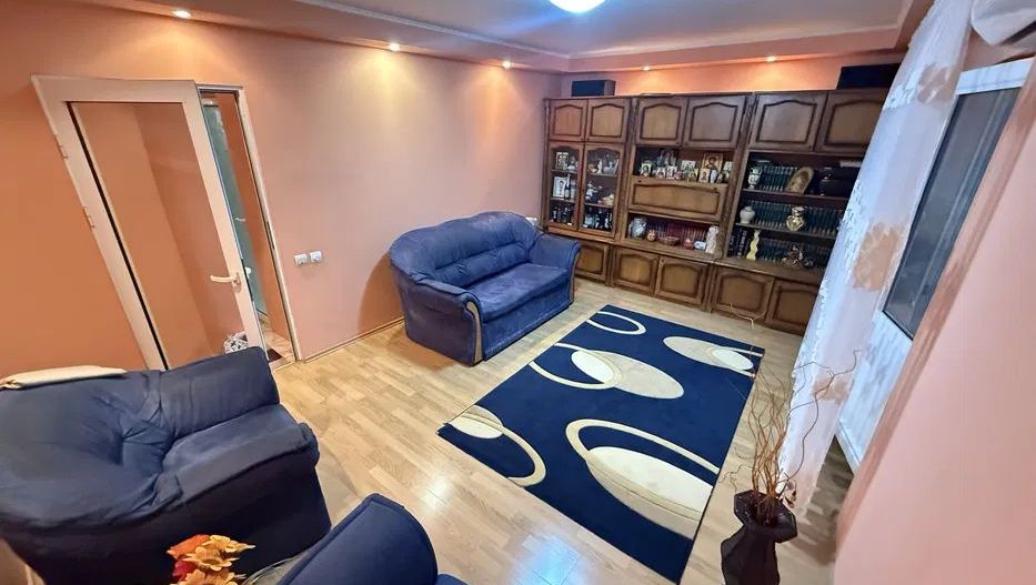 Apartament 2 camere decomandat Soseaua Giurgiului CENTRALA PROPRIE - Poză 2