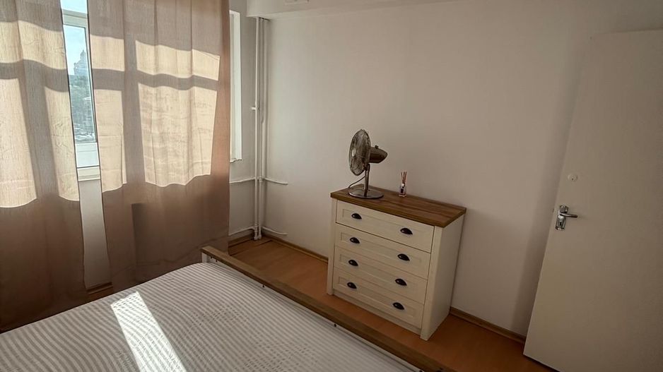 Apartament 2 camere nemobilat Unirii - Cantemir T99 - Poză 3