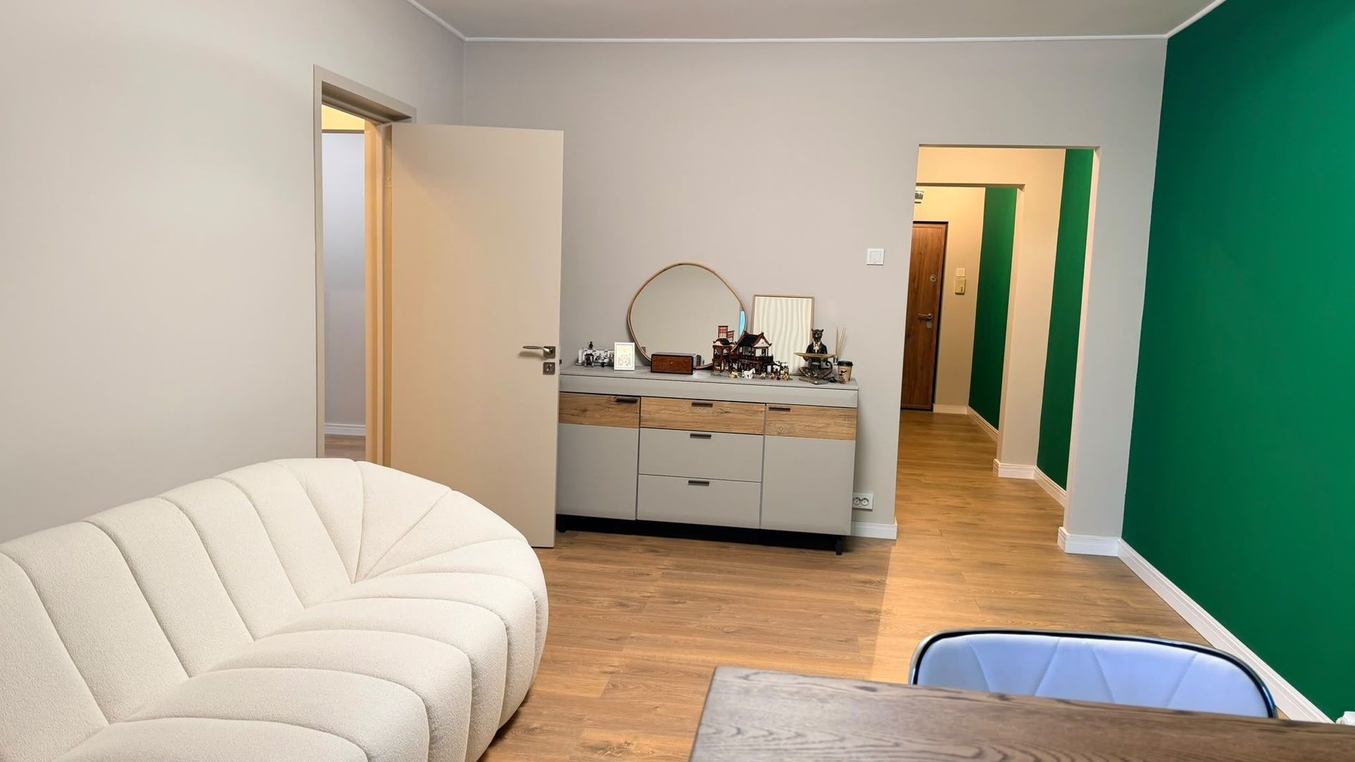 APARTAMENT 2 CAMERE PARC DRUMUL TABEREI - Poză 2