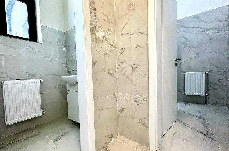 Birouri lângă primărie - Poză 9