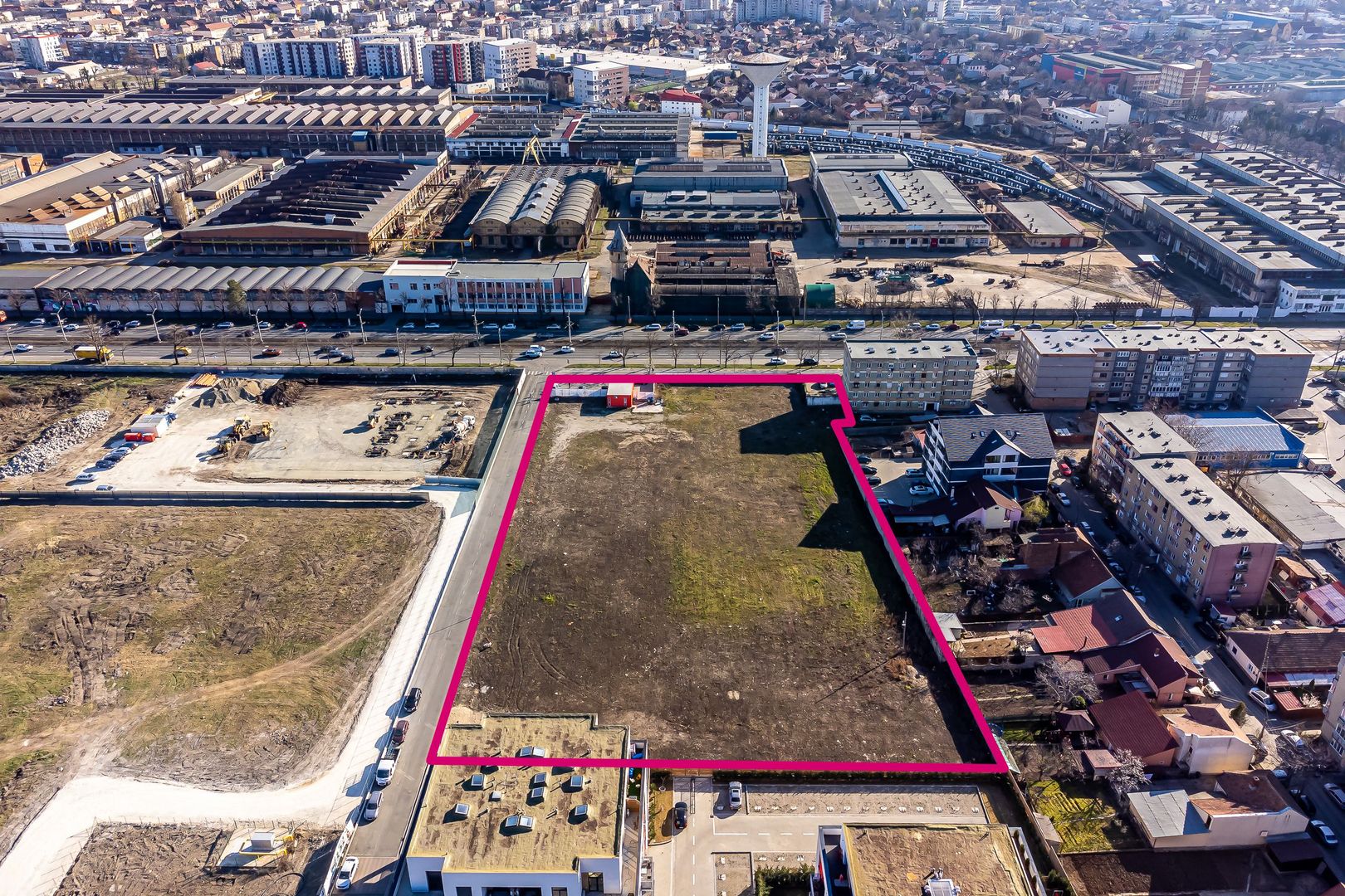 Teren central pentru dezvoltari rezidentiale si comerciale - Poză 3