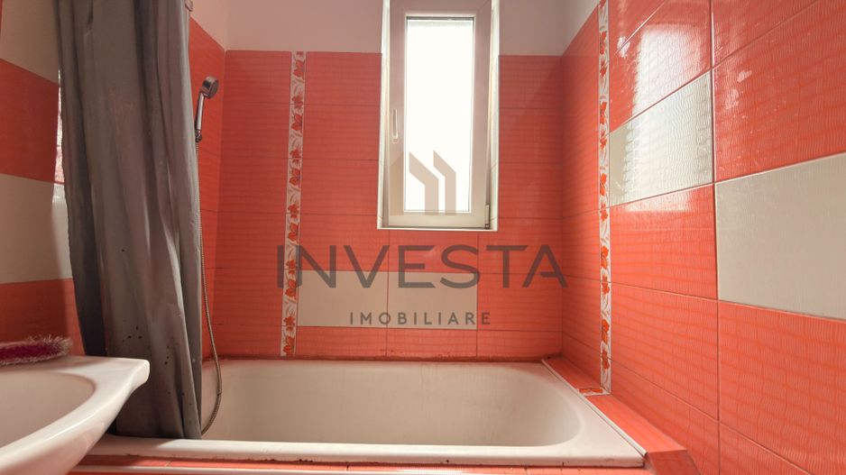 Apartament cu 2 camere decomandate, etaj intermediar, Pta M. Viteazu! - Poză 5