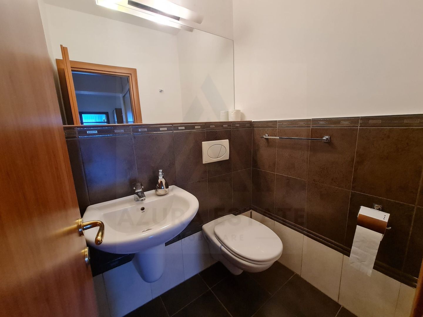Apartament 3 camere 100 mp utili 2 bai 2 balcoane etaj 2 zona Centrala - Poză 10