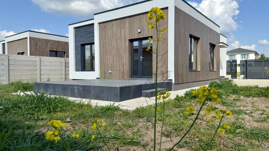 Casa individuala 4 camere Tunari-Lacul Pasarea - Poză 1