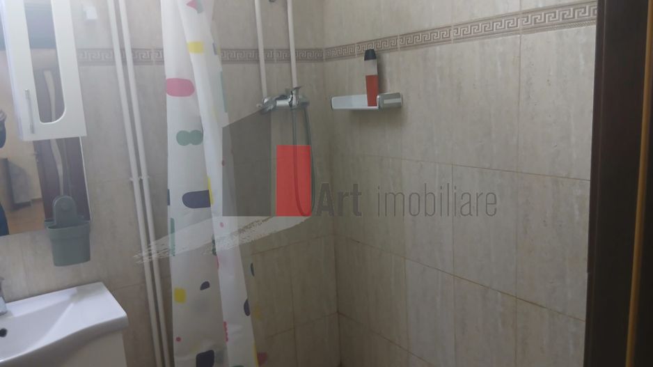 Inchiriere Garsoniera Vitan Mall - Poză 4