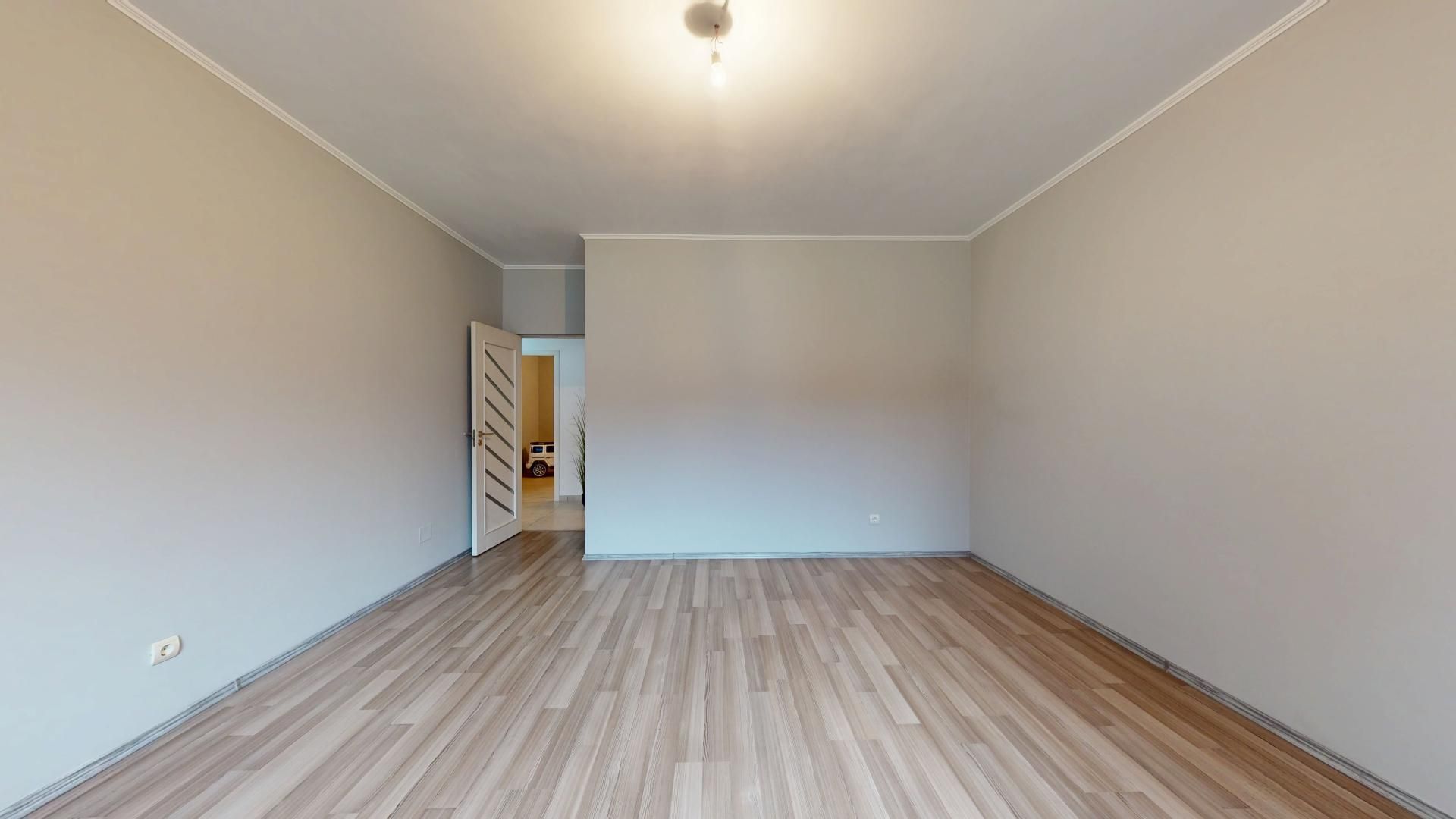 Apart. 3 cam. Decomandat. Demisol/4 in Drumul Bacriului ! - Poză 16