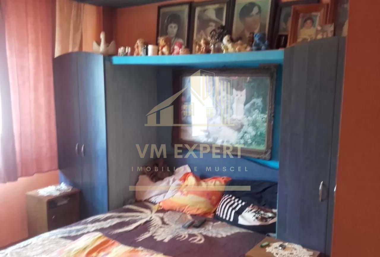 APARTAMENT  3 CAMERE,  ETAJ 4, SUPRAFATA 73 MP, CAMPULUNG, ZONA VISOI - Poză 6