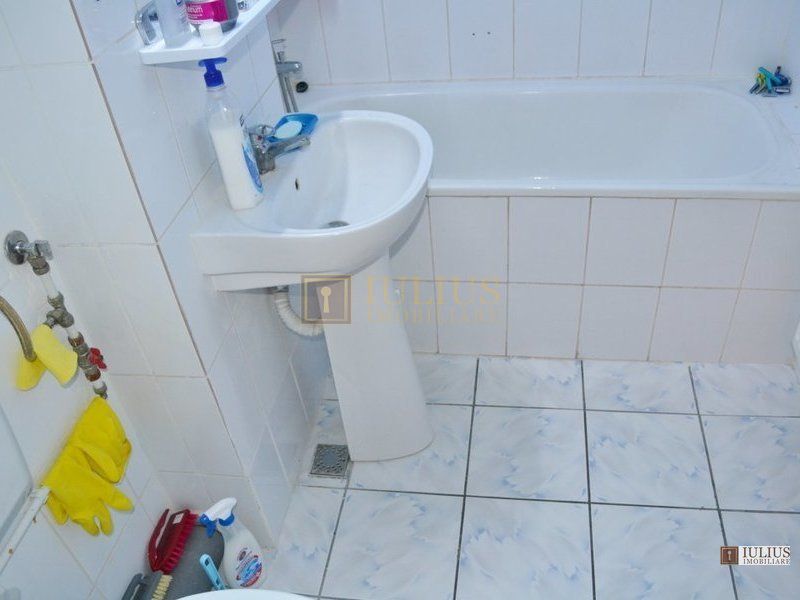 bloc nou, aer conditionat-Girocului. - Poză 11